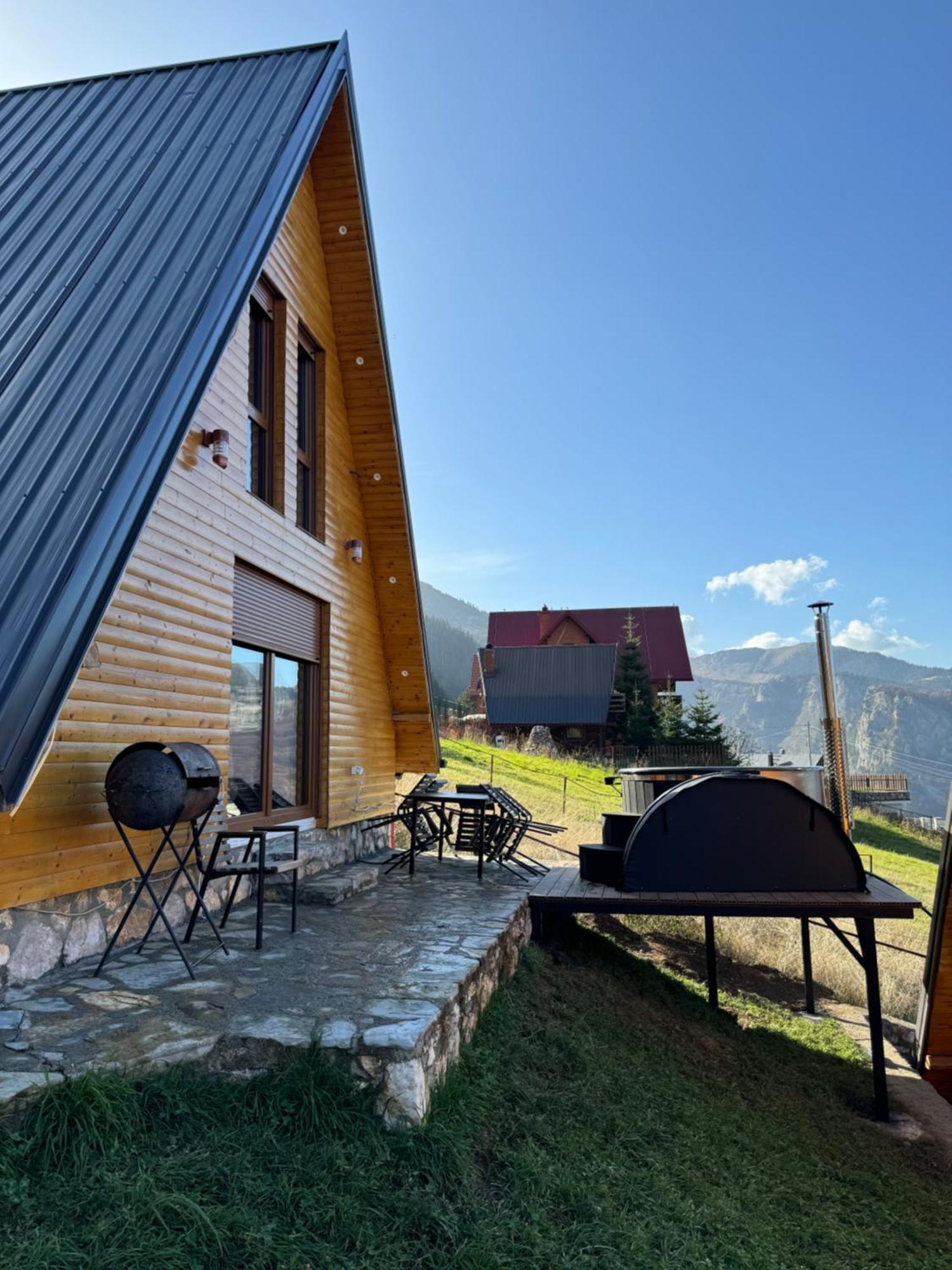 Villa Route Rugove Peje Ngoại thất bức ảnh